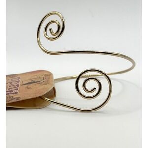 Mudd Gold Tone Swirl Arm Cuff Bracelet 8.5" New on Card